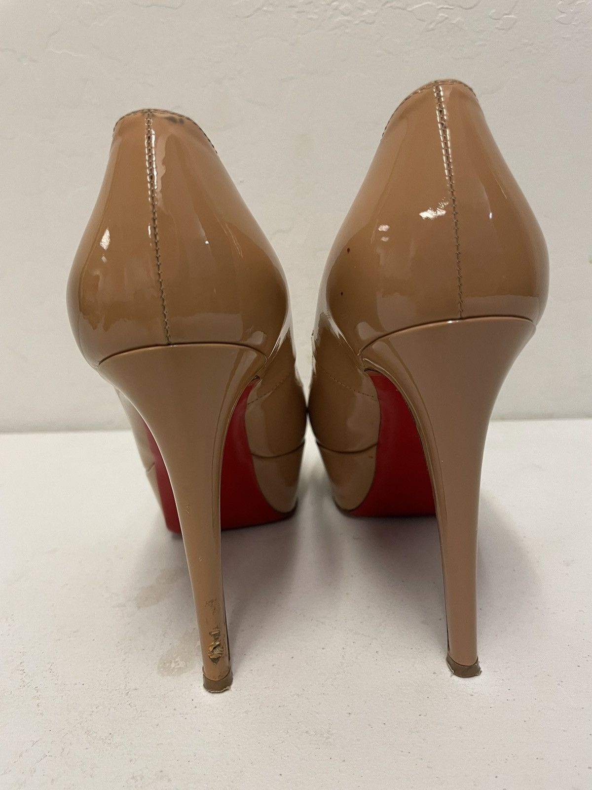 Christian Louboutin Patent Leather Platform Bianca Pump Size US 6 / IT 36 - 5 Thumbnail