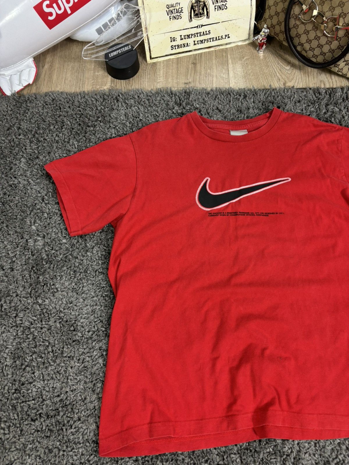 Nike × Vintage 2000s Vintage Swag Spell Out Big Logo Swoosh T-Shirt Nike Size US L / EU 52-54 / 3 - 3 Thumbnail
