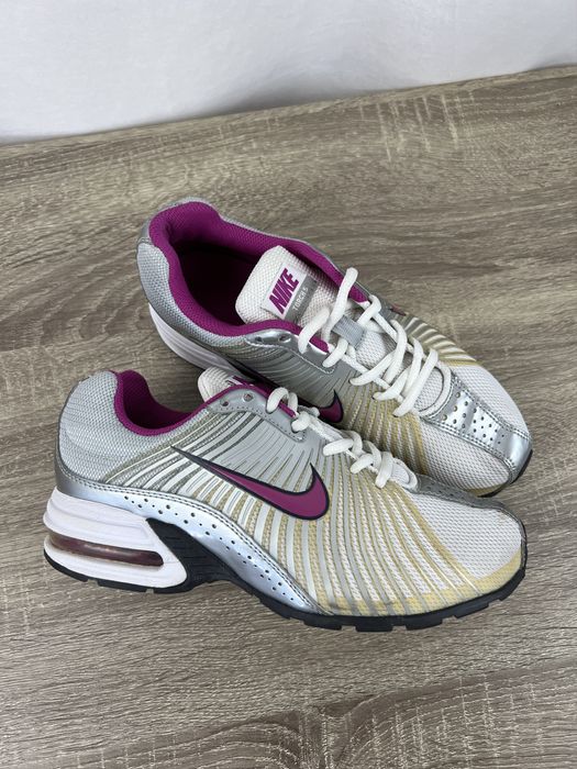 Nike on sale torch 5