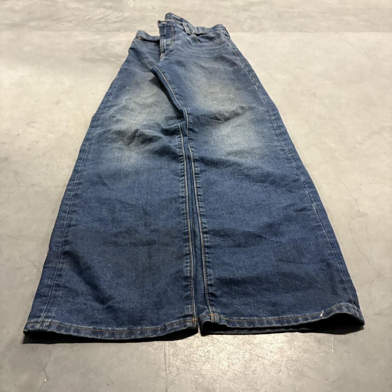 Vintage Crazy Vintage Y2K/2000s Straight leg Old Navy Dark Wash Denim Jeans! Size US 30 / EU 46 - 1 Thumbnail
