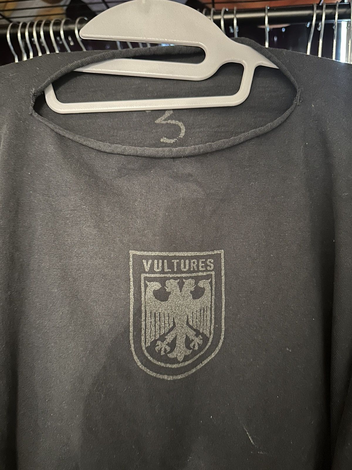 Yeezy Yeezy “Vultures L/S” Black Size 3 Size US XL / EU 56 / 4 - 3 Thumbnail