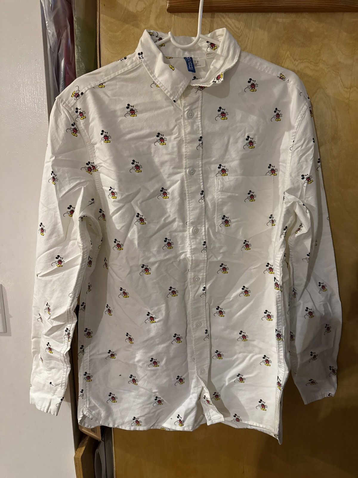 Disney × H&M H&M Disney Mickey Mouse Button Shirt Size US M / EU 48-50 / 2 - 1 Thumbnail