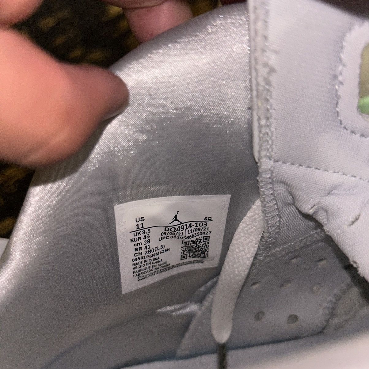 Jordan Brand × Nike WMNS AIR JORDAN 6 RETRO Size US 11 / IT 41 - 6 Thumbnail