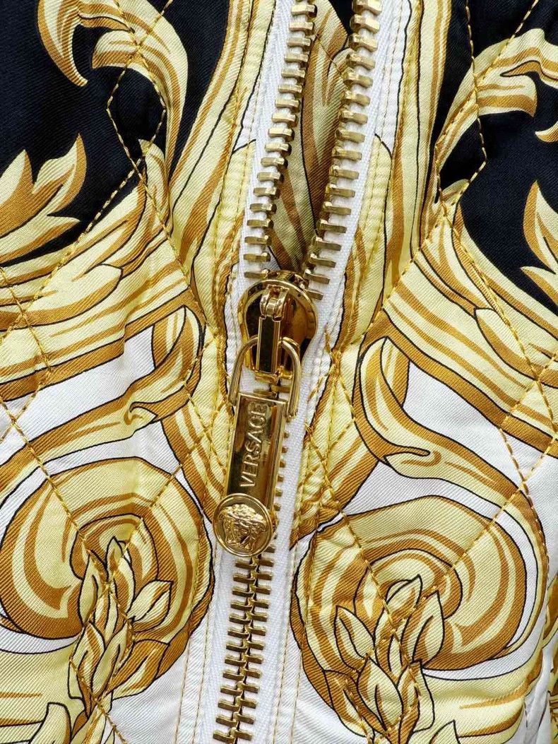 Versace Versace Mulberry silk cotton jacket Size US XS / EU 42 / 0 - 7 Thumbnail