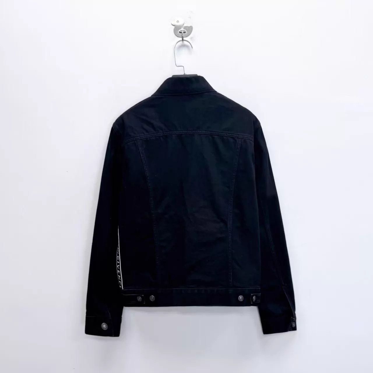 Givenchy Givenchy Black Wash 4G Side Denim Jacket M Unisex Size US M / EU 48-50 / 2 - 2 Thumbnail