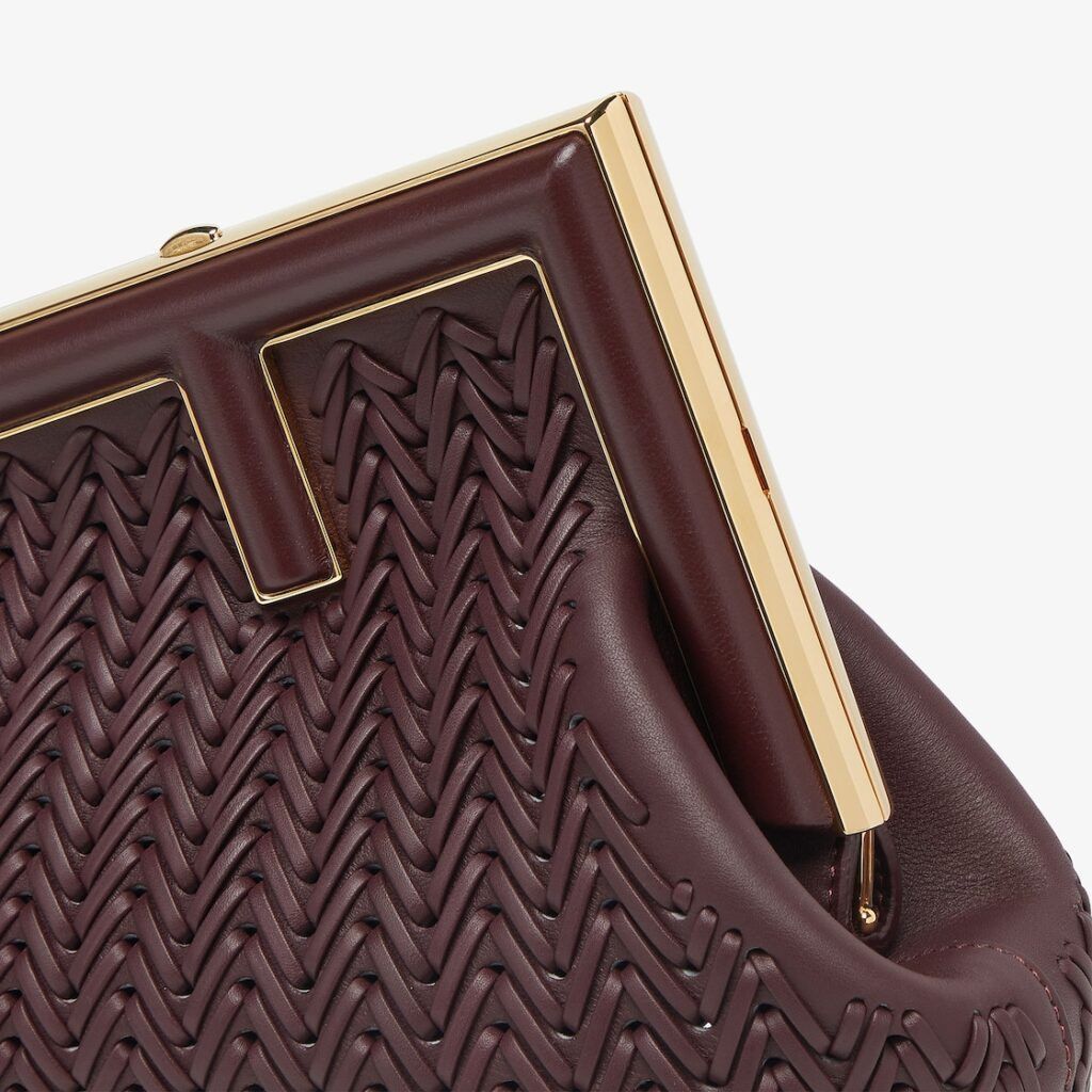 Fendi o1s1wg111224 Size: OS / Small Bag in Burgundy Size ONE SIZE - 5 Thumbnail