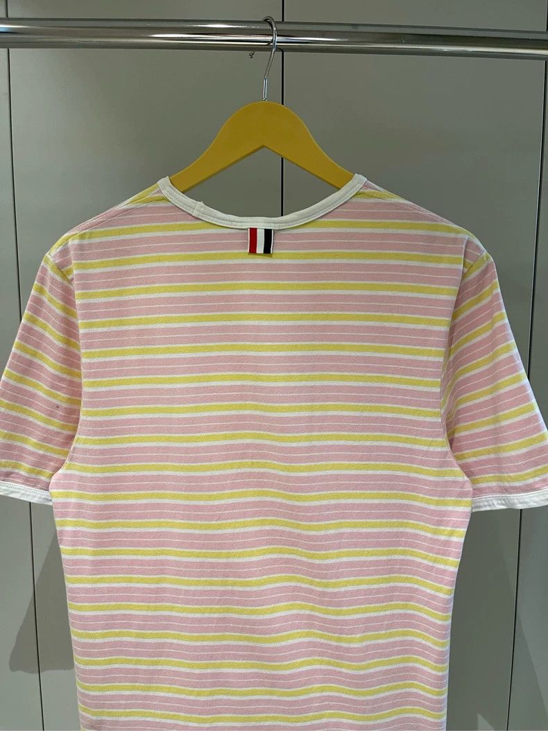 Thom Browne Thom browne Size 1 Pink and yellow striped short-sleeved T Size S / US 4 / IT 40 - 5 Thumbnail