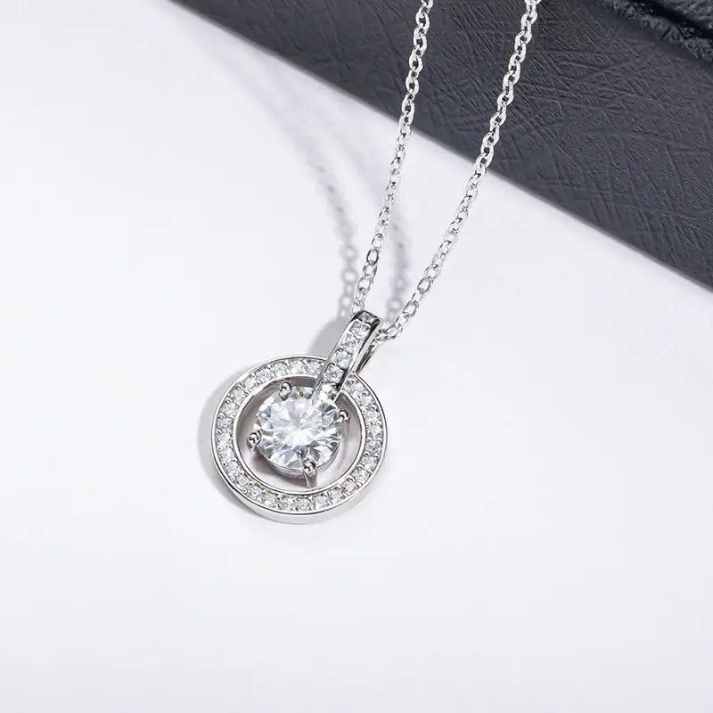 Jewelry S925 Silver 1 Carat Moissanite Beating Heart Round Pendant Size ONE SIZE - 3 Thumbnail