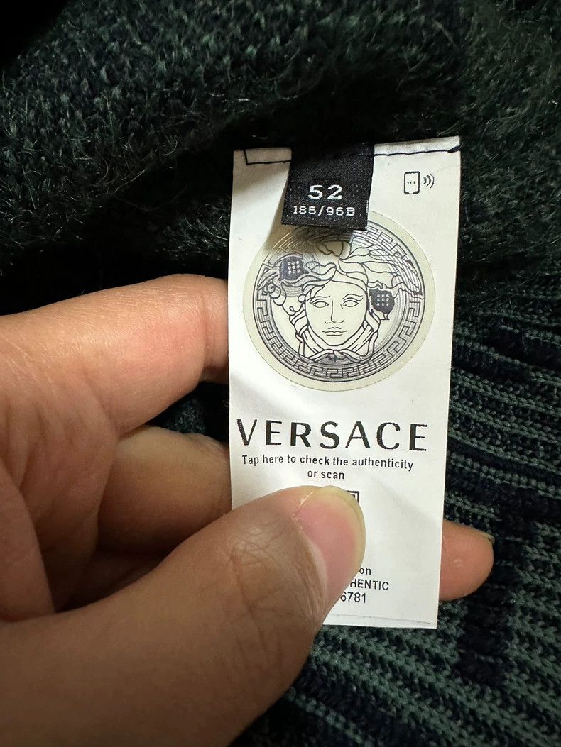 Versace Versace New jacquard knitted embroidered sweatshirt Size XL / US 12-14 / IT 48-50 - 7 Thumbnail