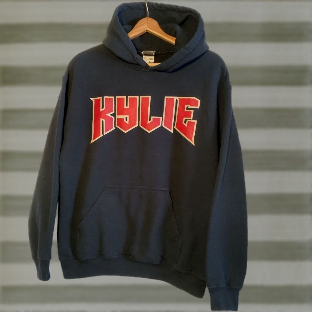 Logo 7 Kylie Hoodie Unisex M Black Red Logo Hooded Sweatshirt Size US M / EU 48-50 / 2 - 1 Thumbnail