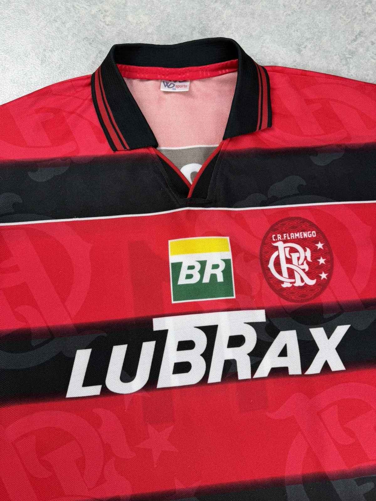 Vintage CR Flamengo Retro Soccer Jersey #11 Petrobras Size XL Size US XL / EU 56 / 4 - 4 Thumbnail