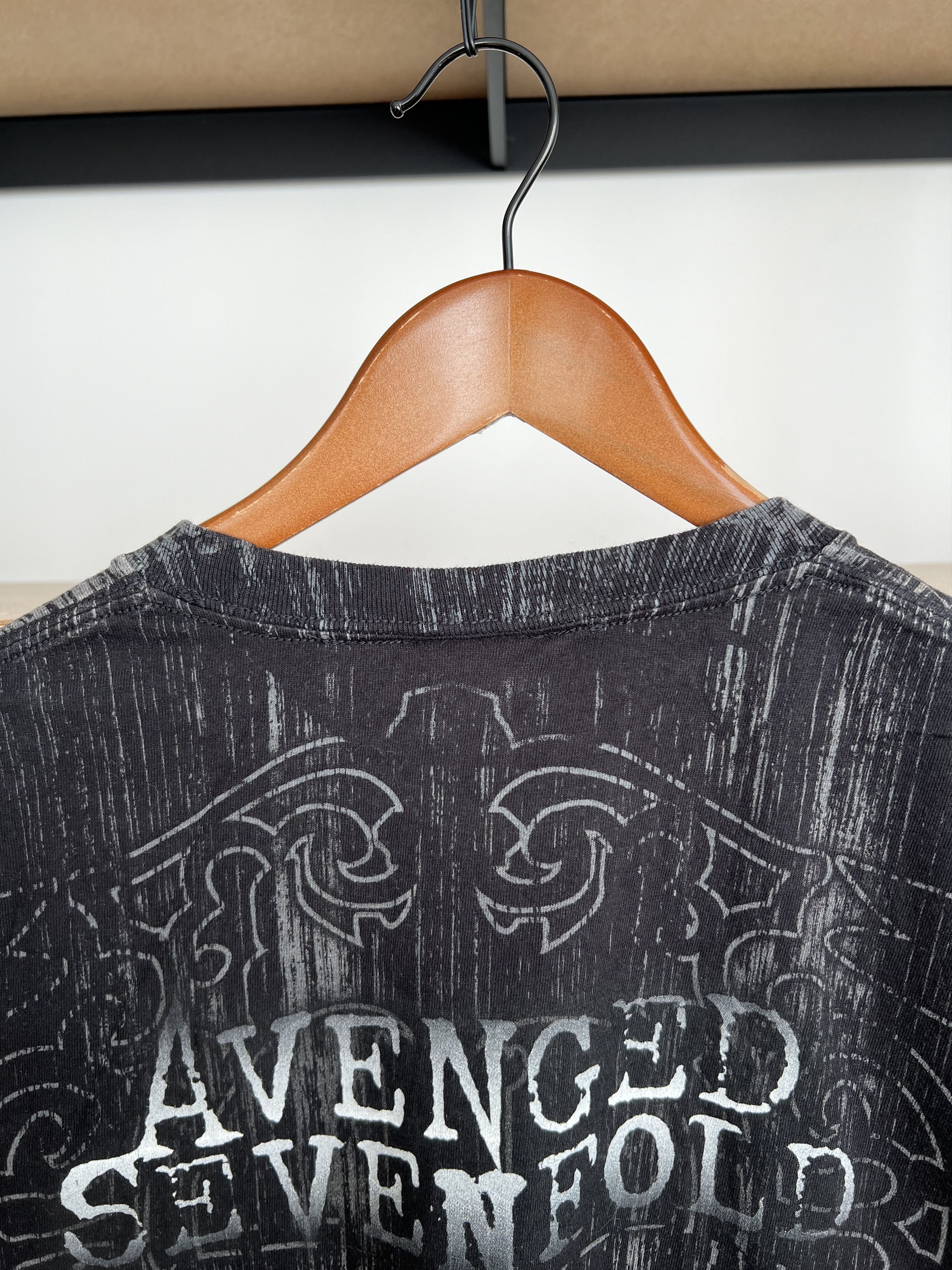 Band Tees Vintage 2011 Avenged Sevenfold Metal Band All Over Print Size US M / EU 48-50 / 2 - 16 Thumbnail