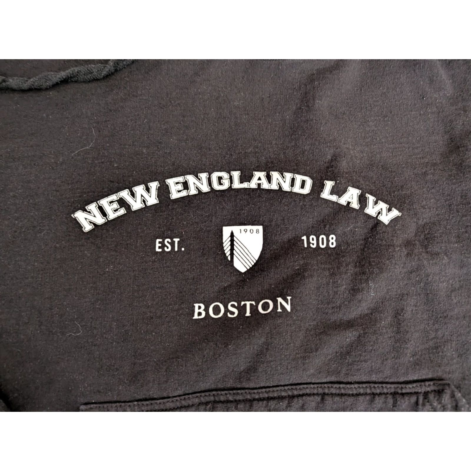 Vintage New England Law Boston Hoodie Black Unisex Size M Official School Apparel Shirt Pullover Logo Graphic Print Men Women Bruins Boston Law School Hoodie Size US M / EU 48-50 / 2 - 2 Thumbnail