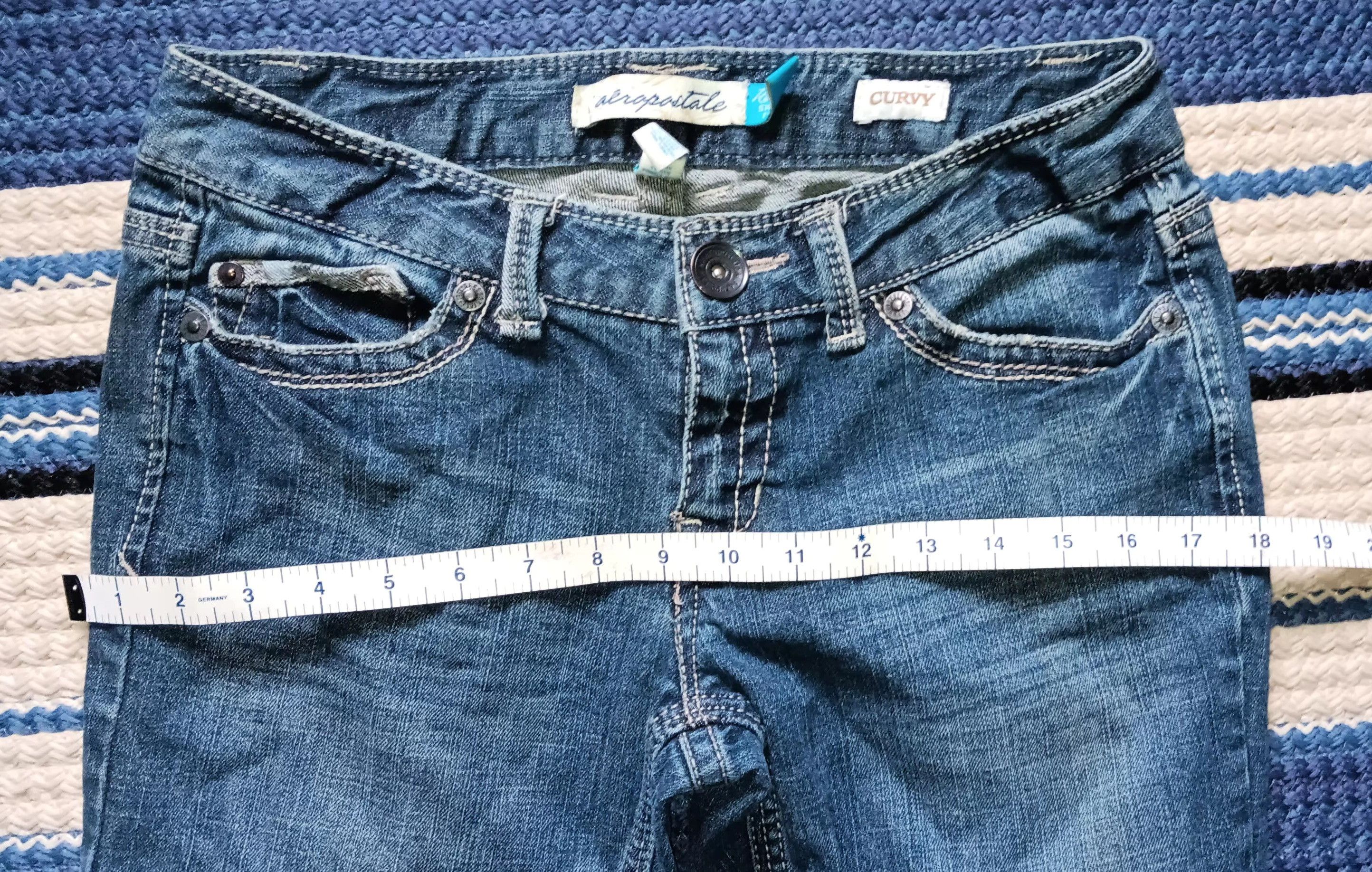 Aeropostale AEROPOSTAL HAILEY SKINNY FLARE JEANS. JUNIORS SIZE 1/2. Size 24" / US 00 / IT 34 - 6 Thumbnail