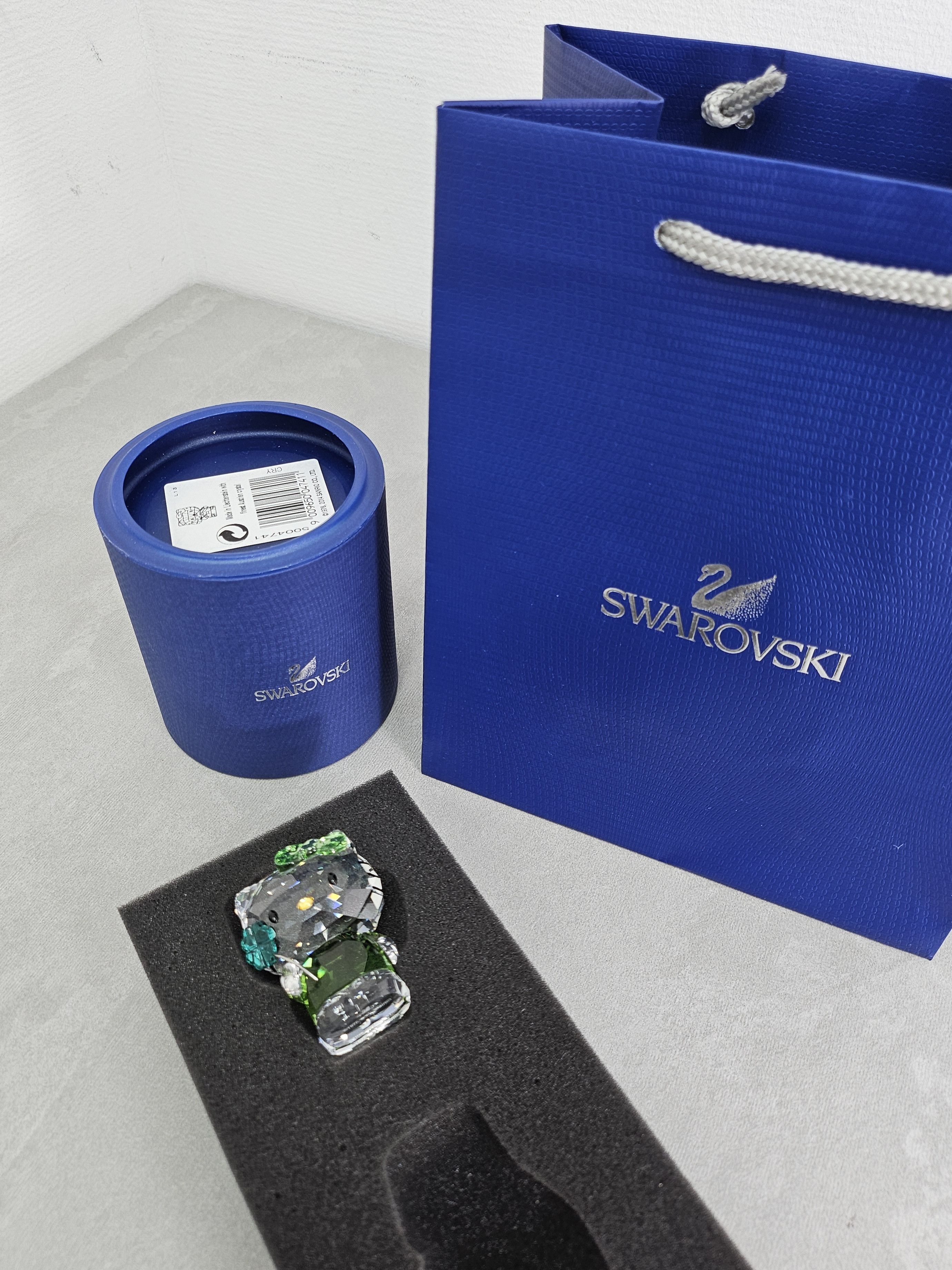 Swarovski Swarovski Hello Kitty Lucky Charm Crystal Figurine Size ONE SIZE - 7 Thumbnail