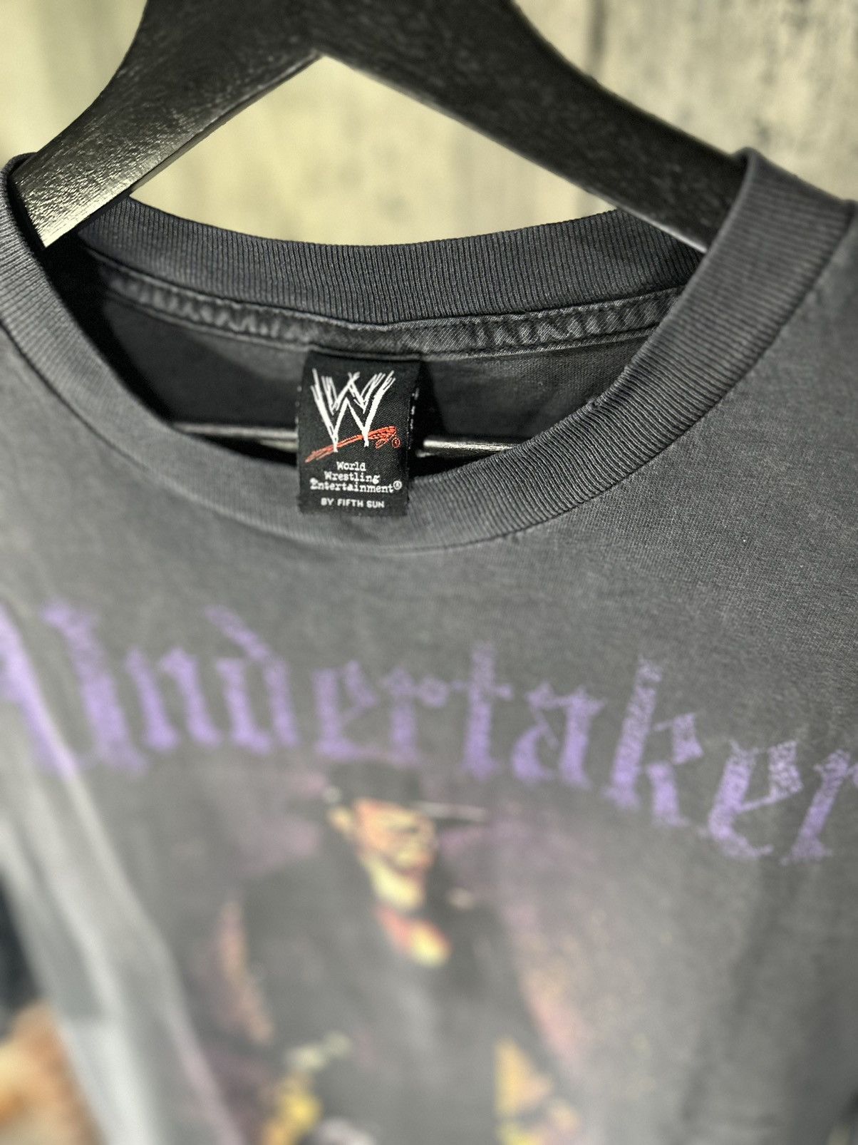 WWE VINTAGE WWE UNDERTAKER SHIRT SZ XL SUN FADED RARE Size US XL / EU 56 / 4 - 7 Thumbnail