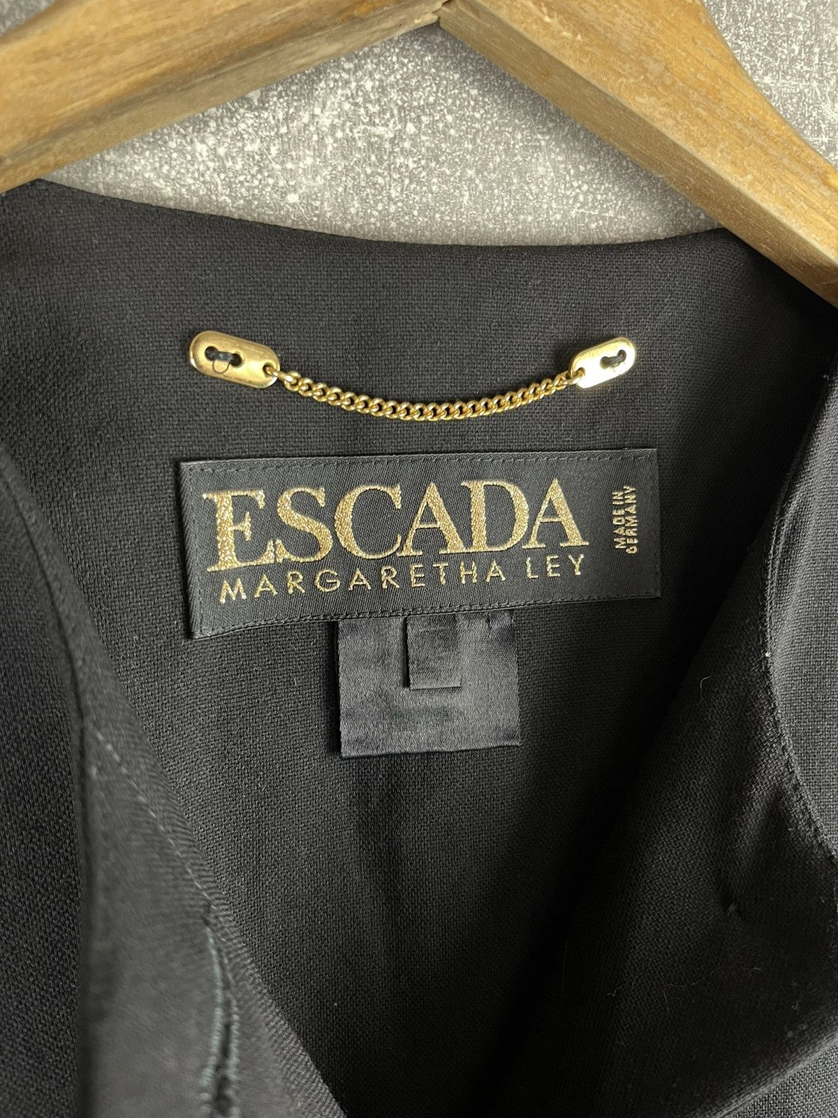 Escada Escada Margaretha Ley Virgin Wool Jacket Black Minimalist Size M / US 6-8 / IT 42-44 - 11 Thumbnail