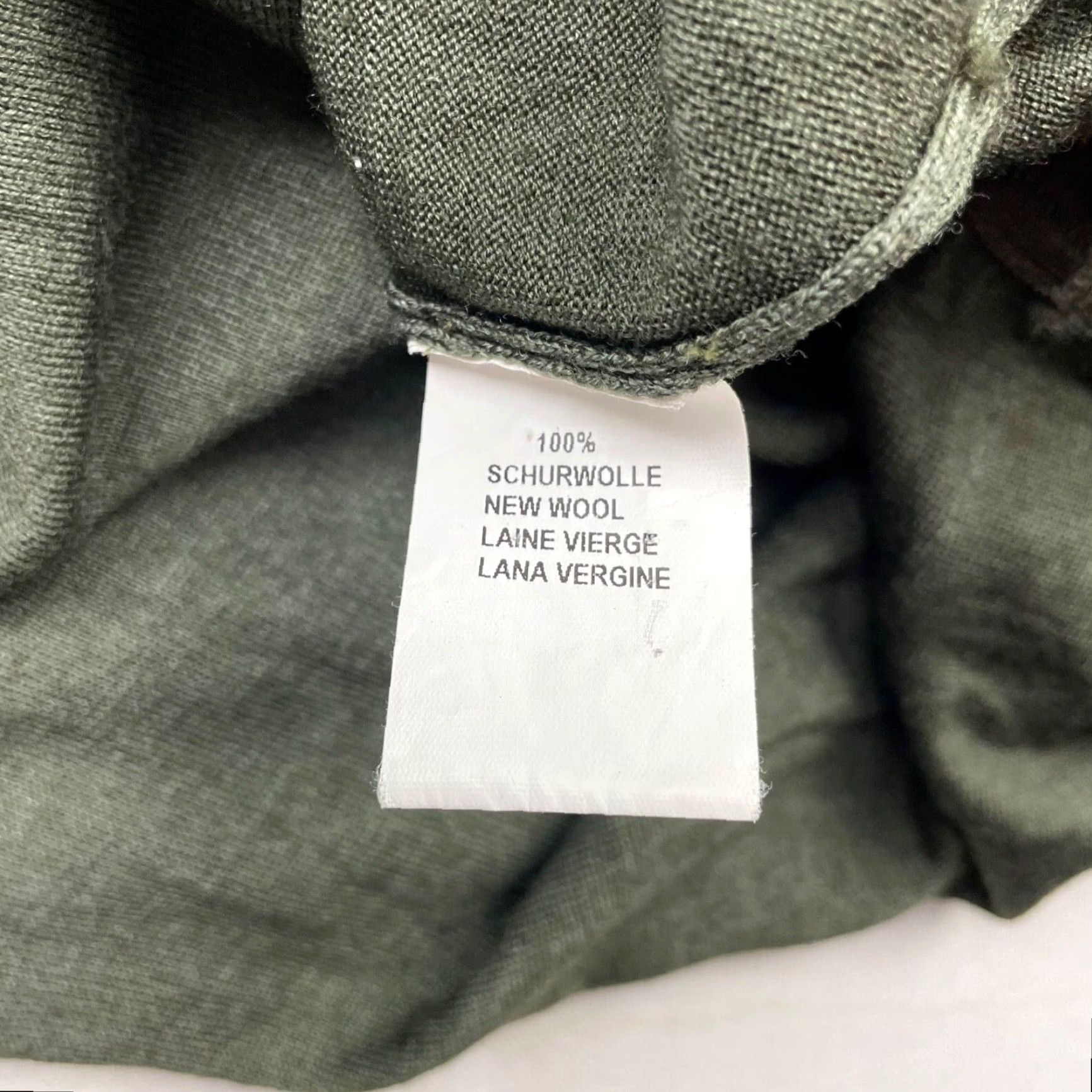 Vintage Boggi Milano 39 Men’s Pullover Sweater 100% Wool Crewneck Green/Gray Small Shirt Mens Size US S / EU 44-46 / 1 - 5 Thumbnail