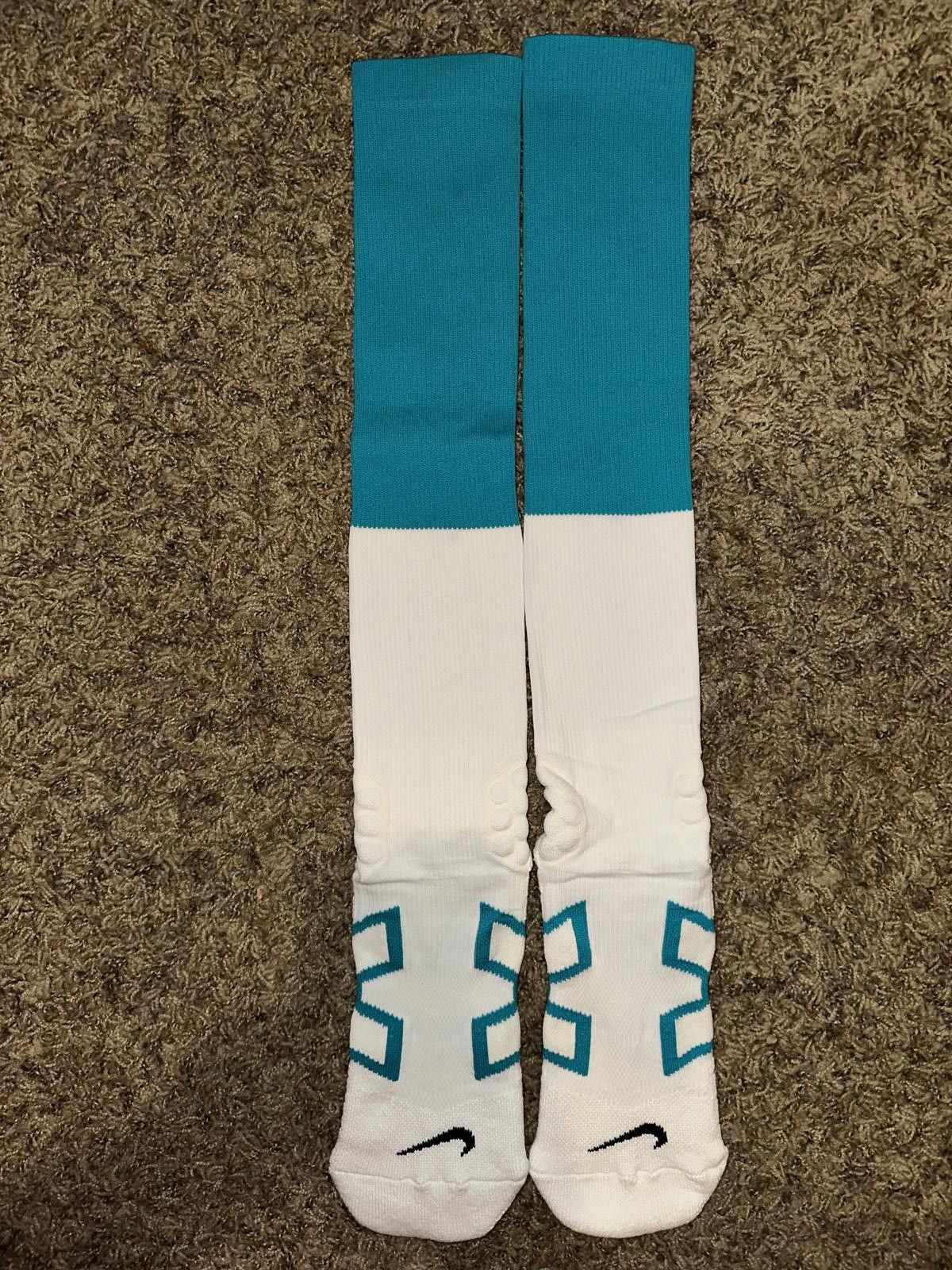 Nike Nike Men’s NFL Team Game Issued Compression Socks Size ONE SIZE - 1 Thumbnail