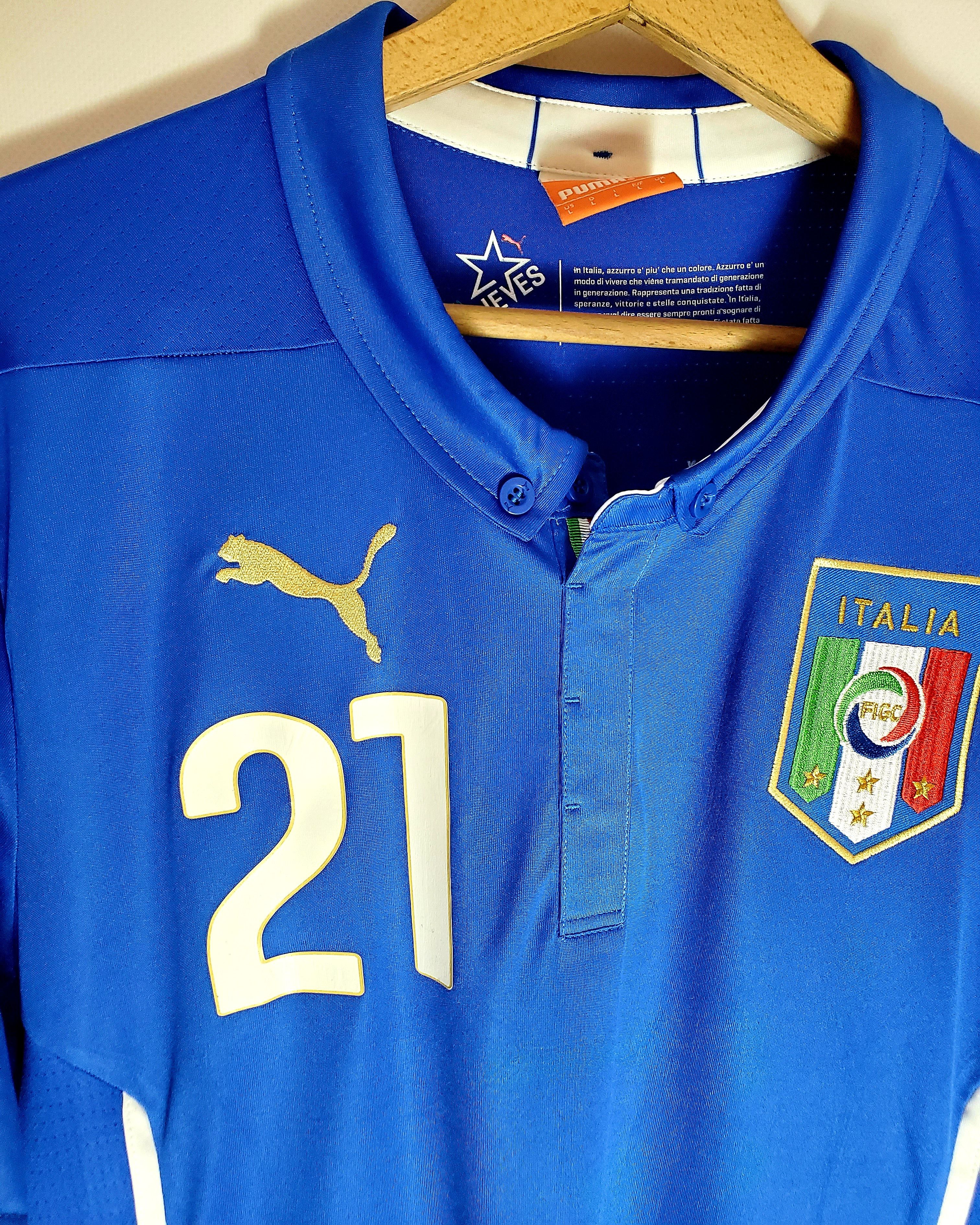 Puma Authentic Andrea Pirlo Italy 2014 World Cup Jersey perfect Size US L / EU 52-54 / 3 - 4 Thumbnail