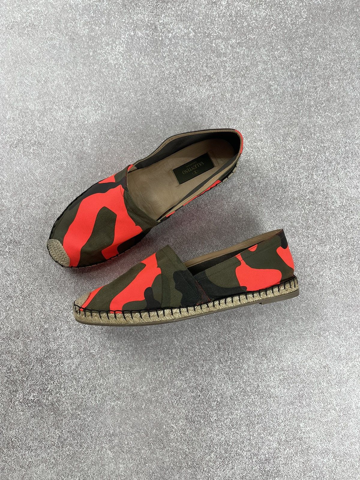 Valentino Valentino Garvani Canvas Camouflage Espadrille Slip On 39 Size US 9 / IT 39 - 3 Thumbnail