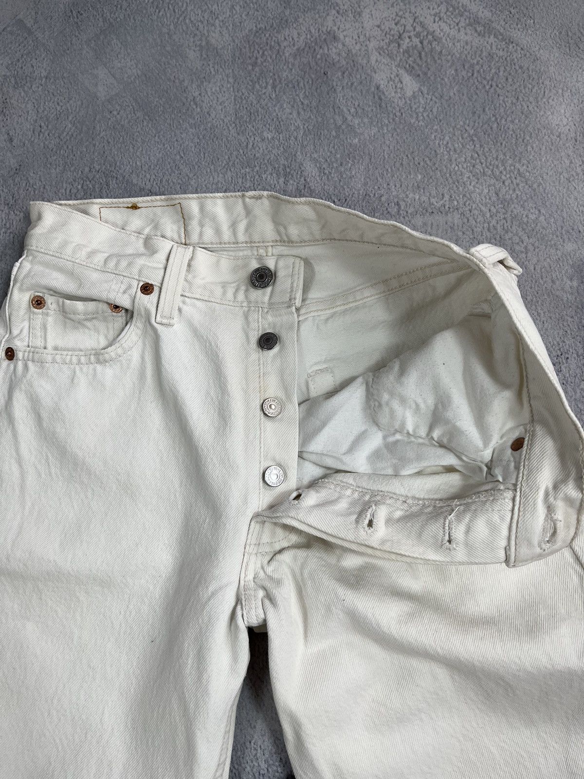 Levi's × Vintage Vintage 90sMade In USA Levi’s 501 denim jeans streetwear Size 28" / US 6 / IT 42 - 8 Thumbnail