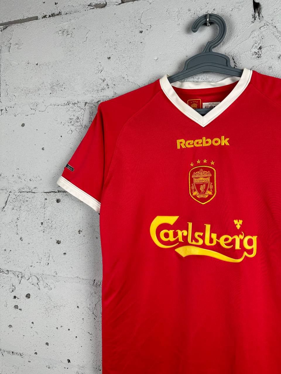 Reebok × Vintage Reebok Liverpool Carlsberg Big Logo T Shirt Jersey Vintage Size US S / EU 44-46 / 1 - 3 Thumbnail
