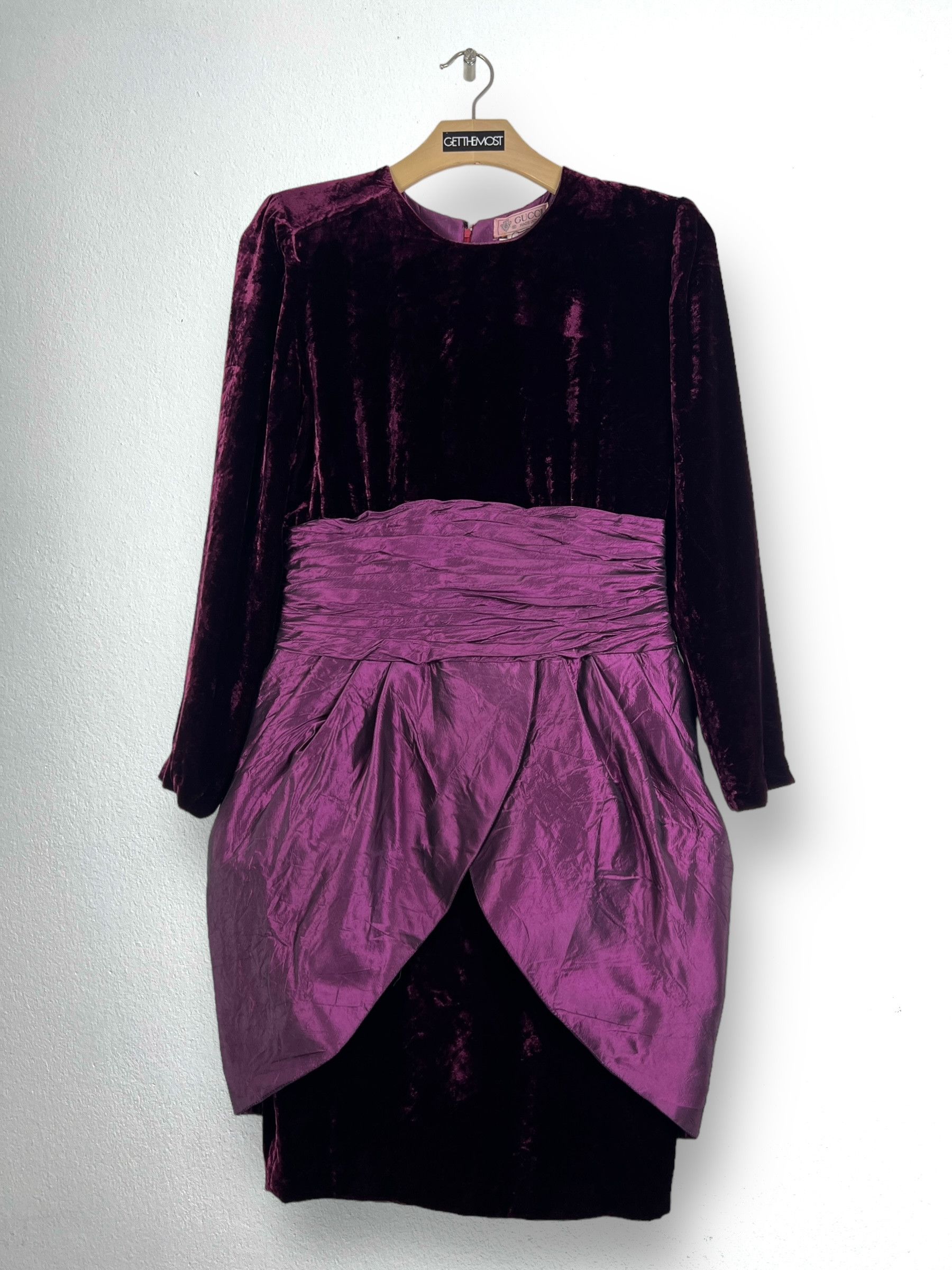 Gucci × Vintage Vintage GUCCI Velvet A-line Dress (42) GTMPT786 Size M / US 6-8 / IT 42-44 - 1 Thumbnail