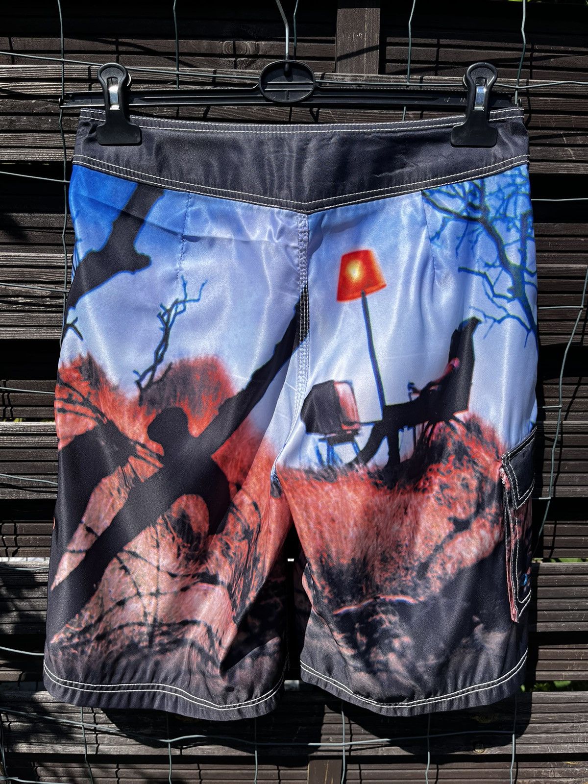 Pink Floyd × Vintage 🎸 PINK FLOYD THE WALL DRAGONFLY RARE SURF SHORTS Y2K TRUNKS Size US 32 / EU 48 - 11 Thumbnail
