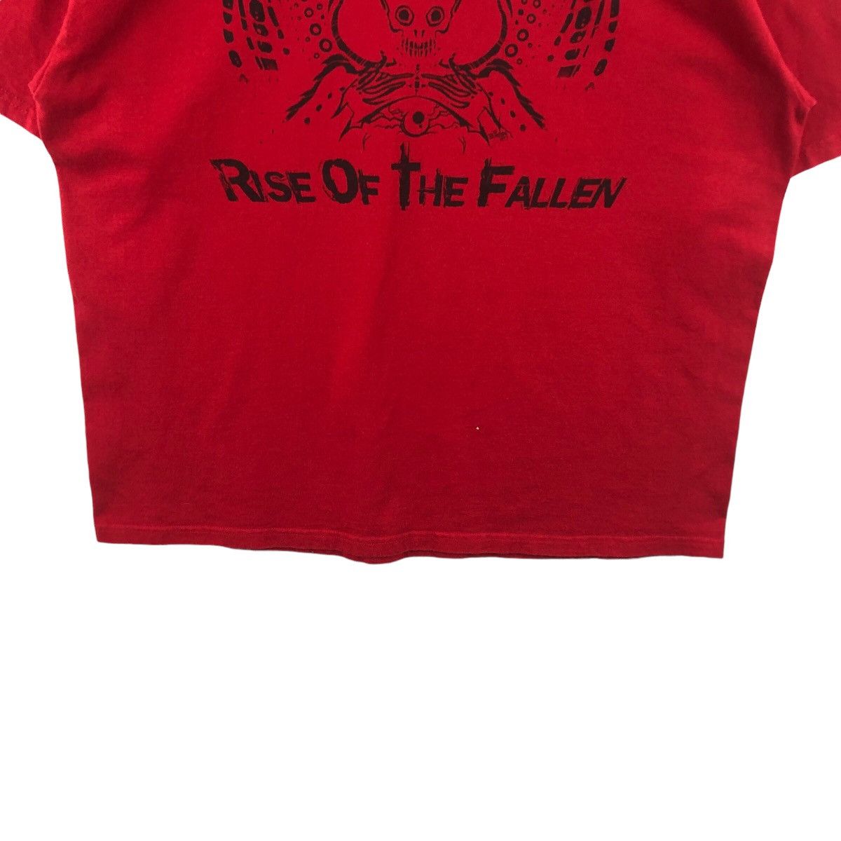 Band Tees × Vintage Pick!! Vtg Y2K OMEN Rise Of The Fallen Heavy Tee Tshirt Size US XL / EU 56 / 4 - 4 Thumbnail