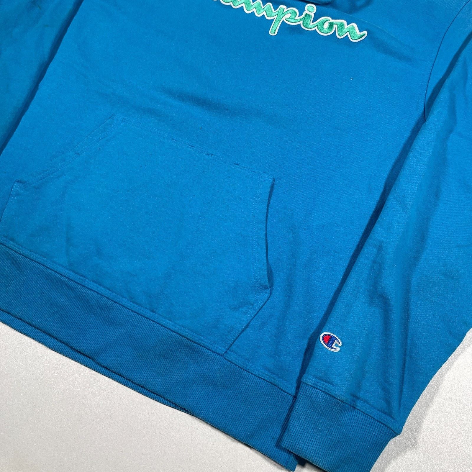 Champion Champion Powerblend Applique Pullover Hoodie Sweater Large Size US L / EU 52-54 / 3 - 3 Thumbnail