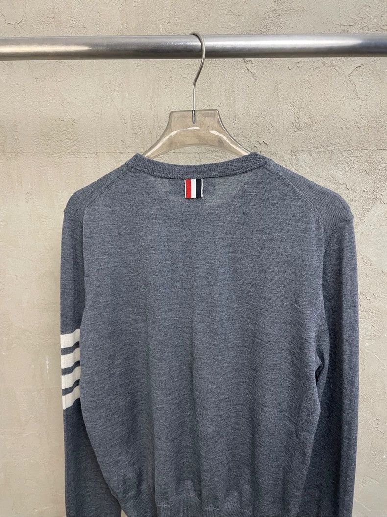 Thom Browne Thom browne Gray four-striped round-neck wool sweater 2504- Size US XS / EU 42 / 0 - 4 Thumbnail