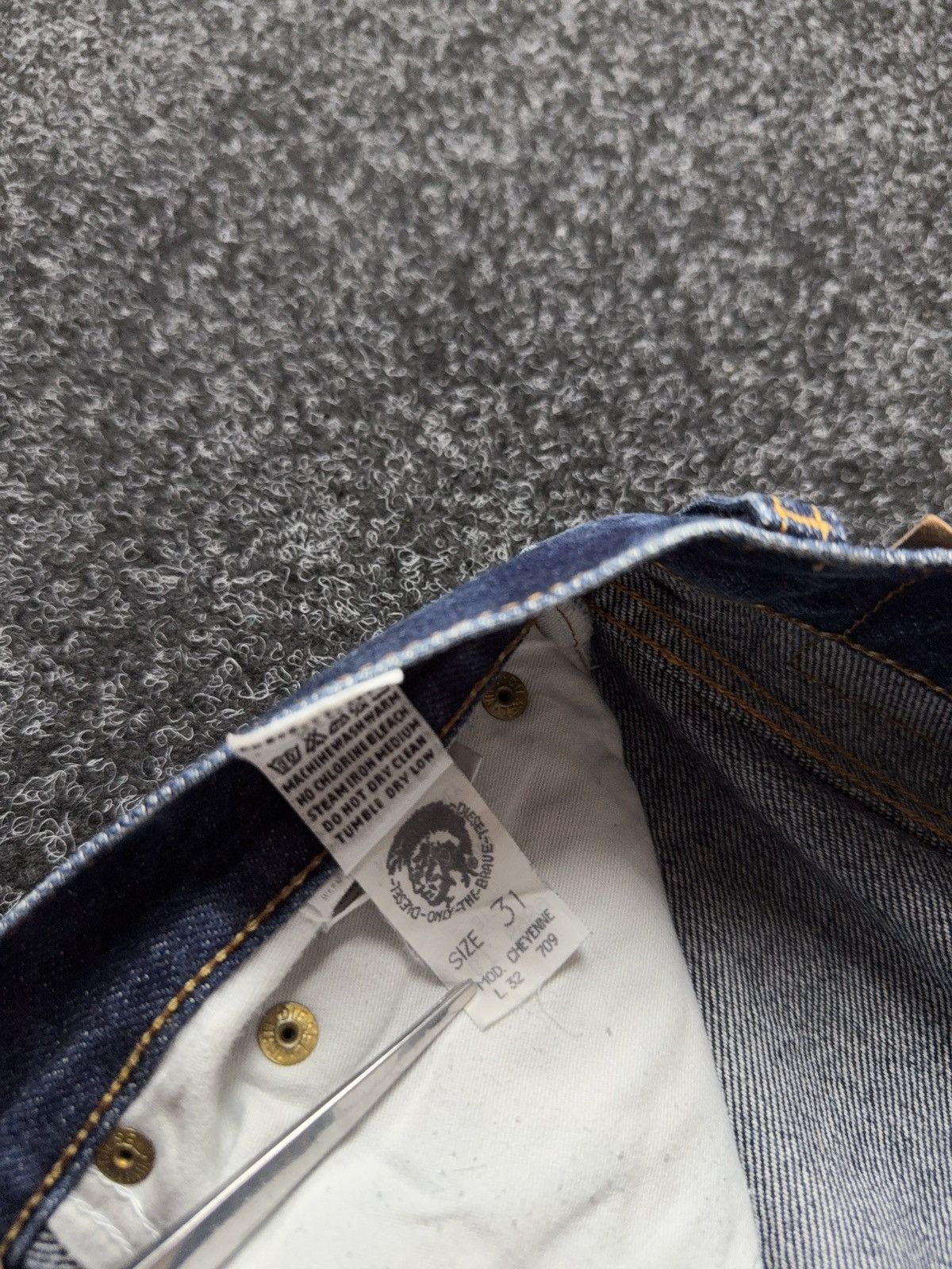 Diesel Luxury 90s Retro Diesel Industry Italy Rock Punk Jeans Y2K Size US 30 / EU 46 - 10 Thumbnail