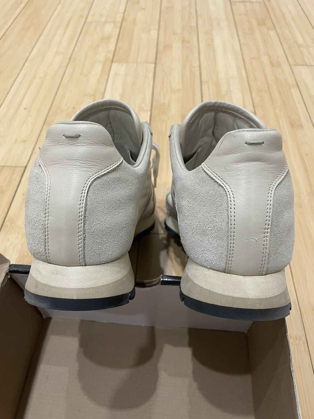 Maison Margiela GAT 22 Runner low beige Size US 10 / EU 43 - 9 Thumbnail