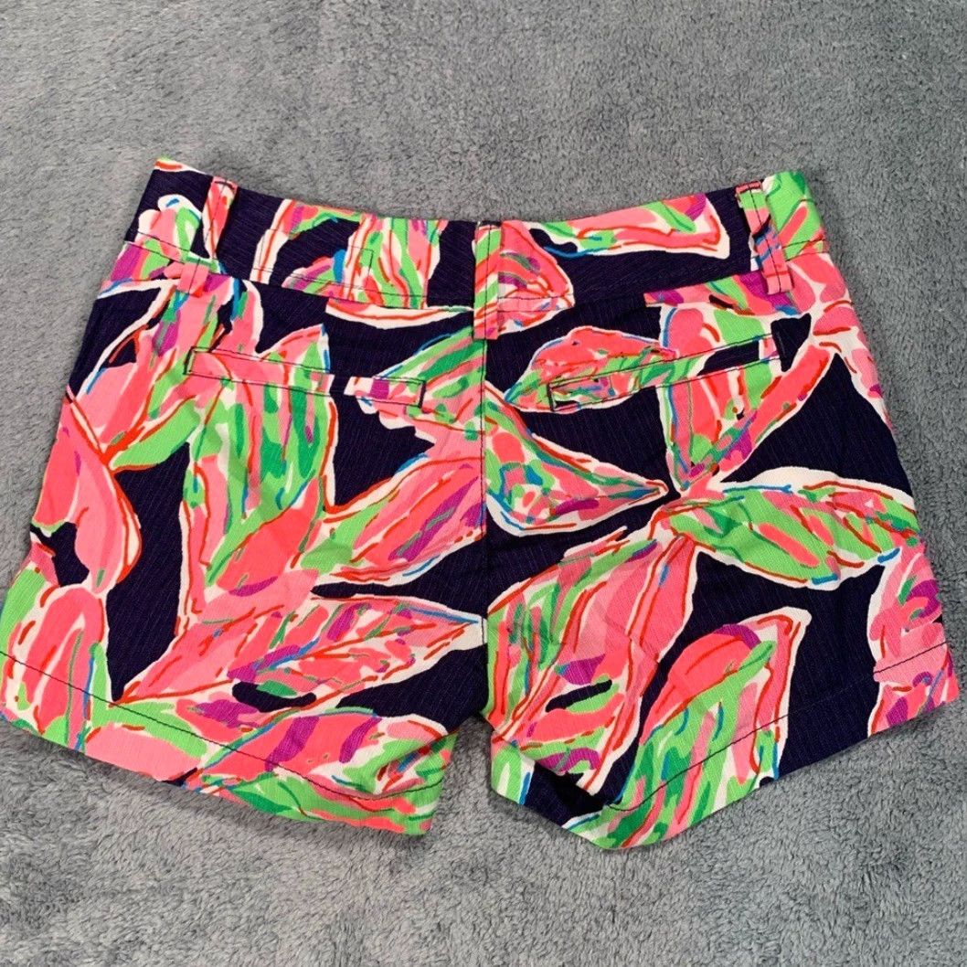 Lilly Pulitzer Lilly Pulitzer Bermuda Women 00 Multicolor Short Leaf Pattern Callahan Short 00 Size 24" / US 00 / IT 34 - 8 Thumbnail