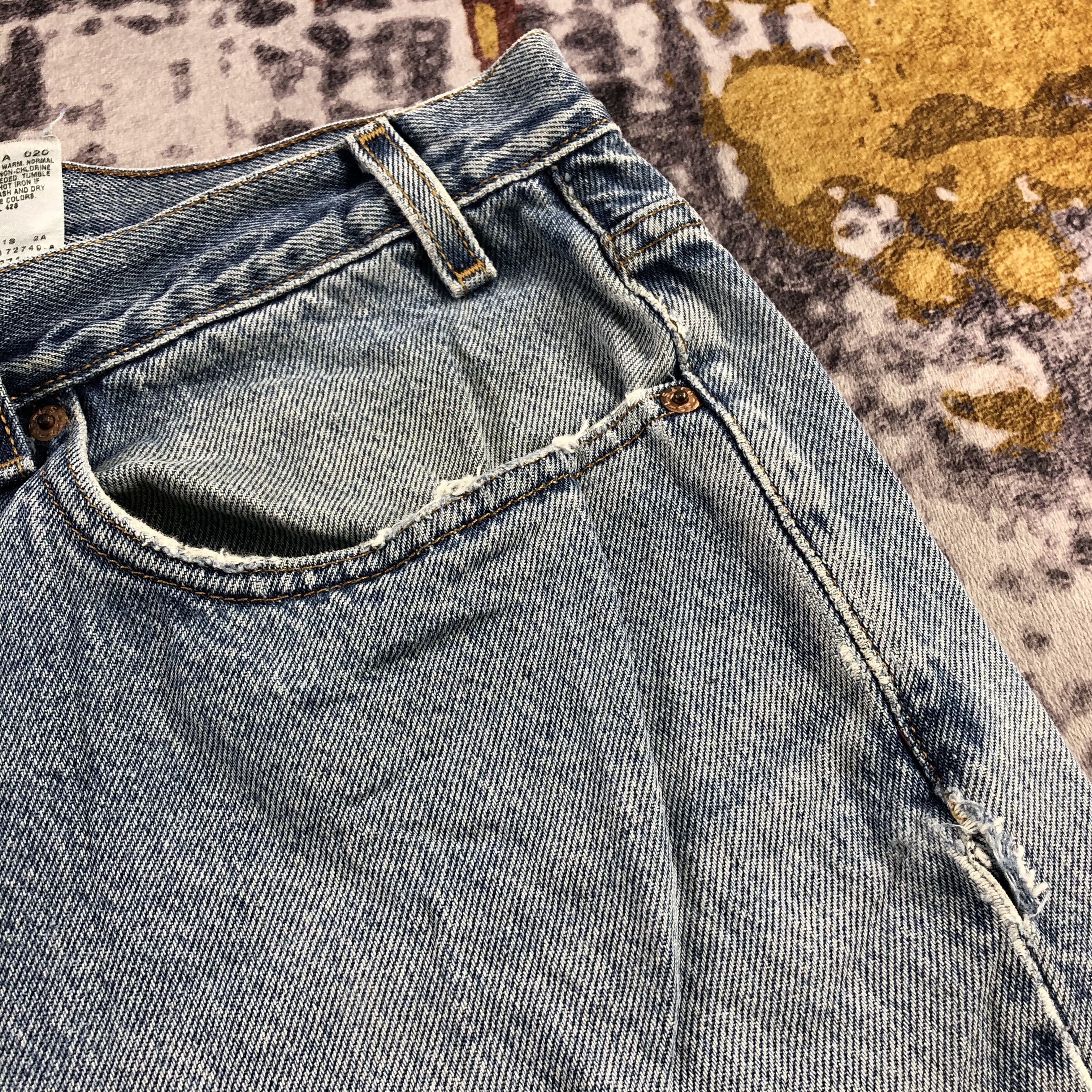 Levi's × Vintage 90s Vintage Blue Wash Levis 550 Jeans-JM3116 Size US 37 - 10 Thumbnail