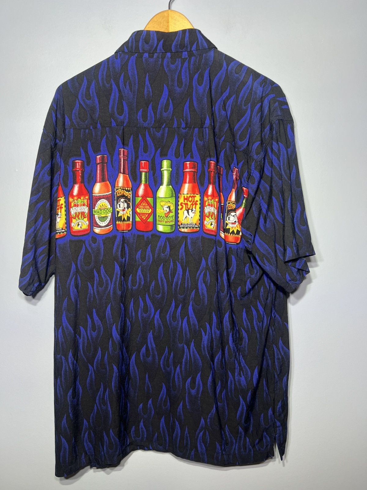 Big Dogs Big Dogs Shirt Men’s S/M Button Up Hot Sauce Flames Hawaiian Size US M / EU 48-50 / 2 - 4 Thumbnail