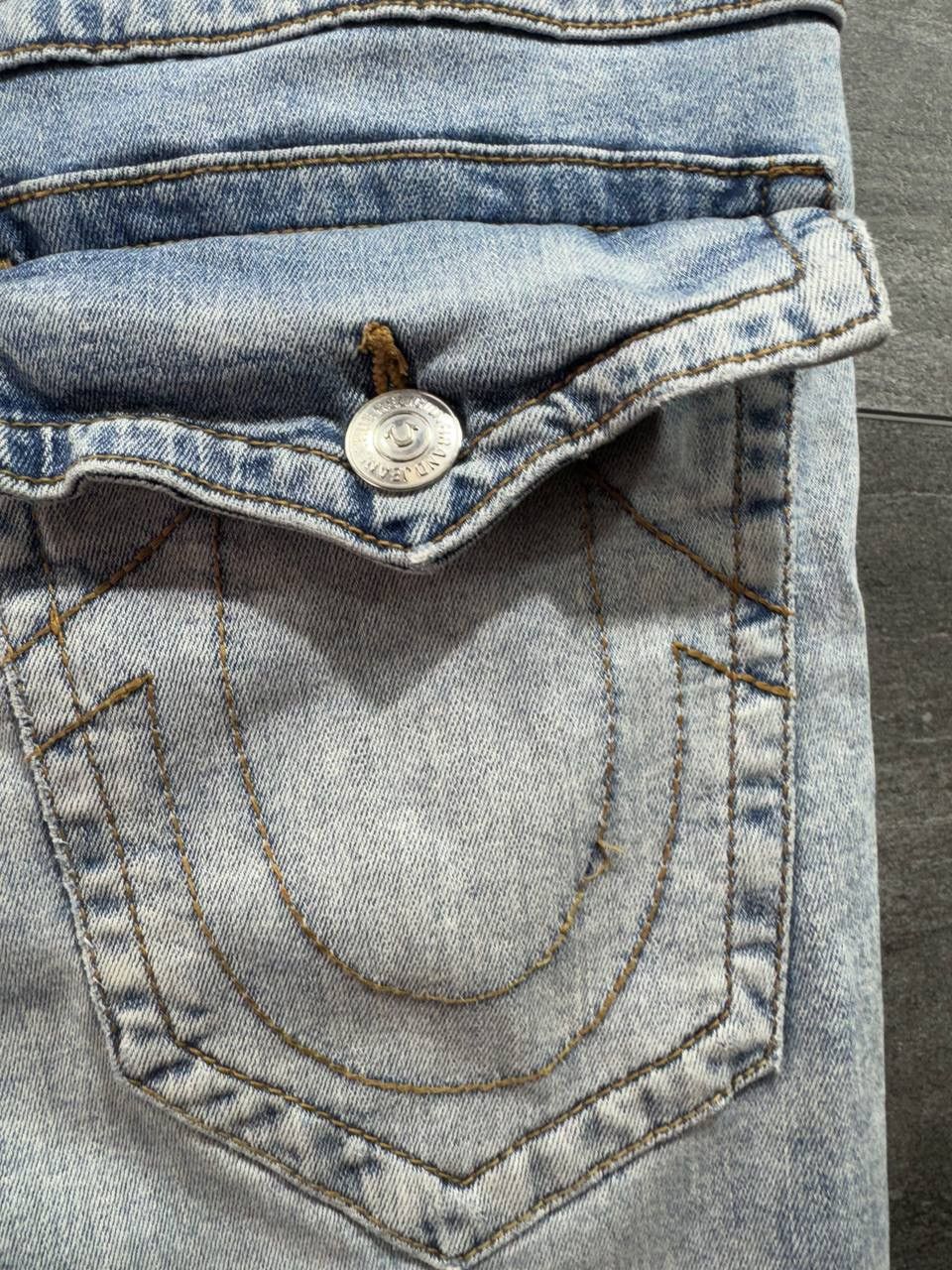 True Religion True Religion Ricky Sn Flap Mens Jeans Pants Size US 32 / EU 48 - 10 Thumbnail