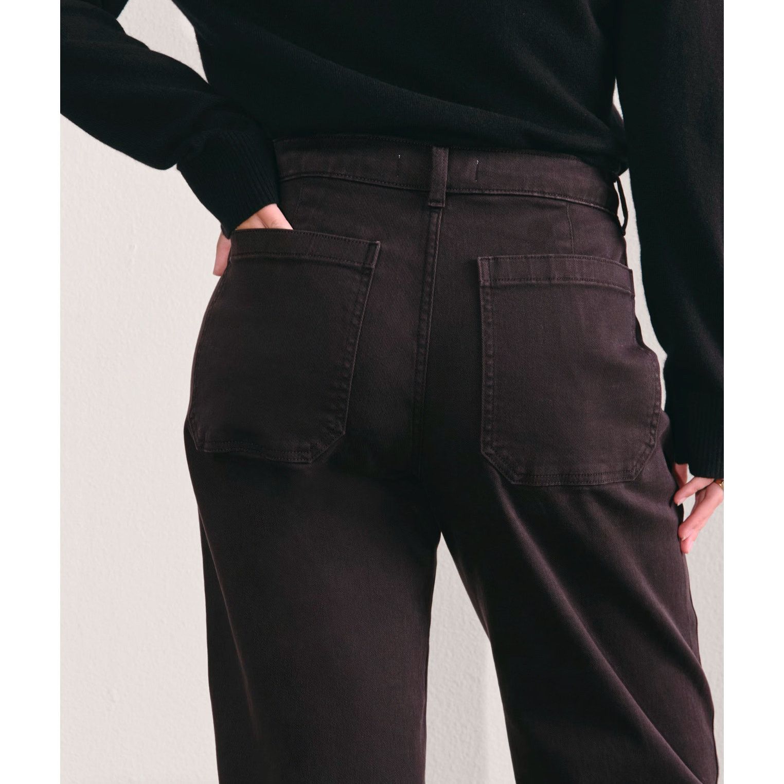 Everlane NWT Everlane The Barrel Pant In Black Size 00 Size 24" / US 00 / IT 34 - 3 Thumbnail