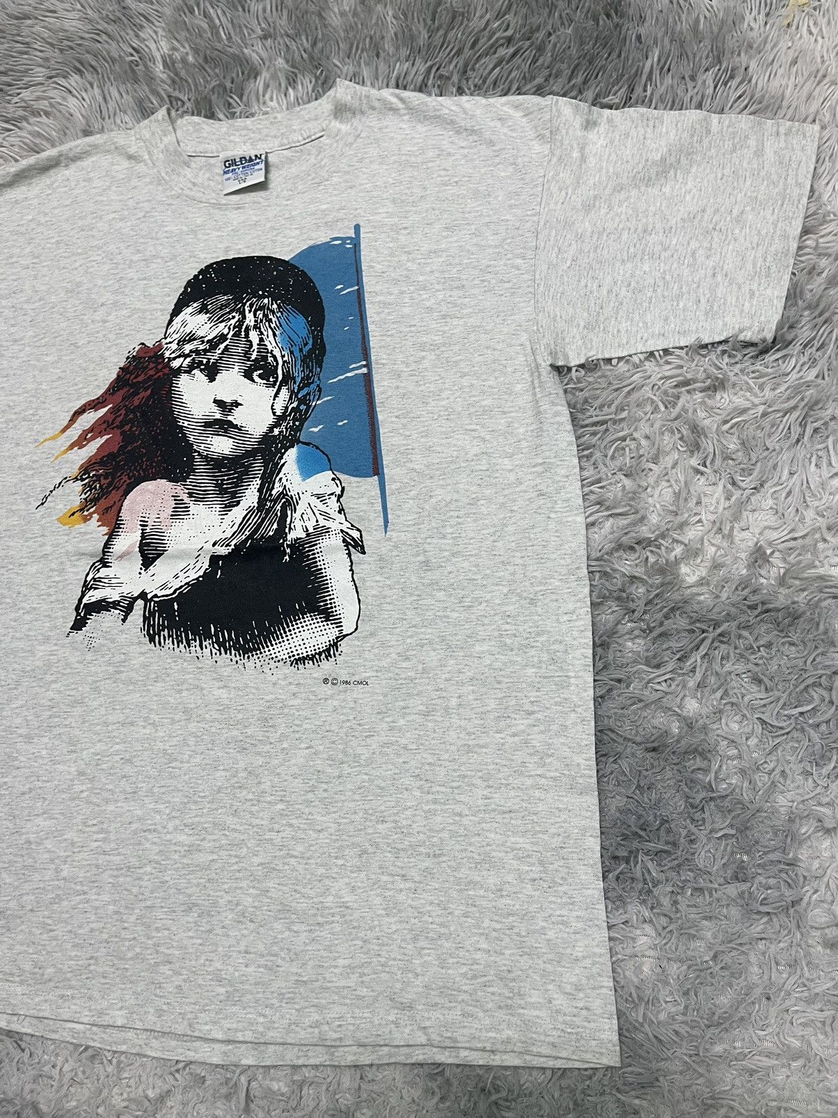 Vintage 80s LES MISERABLES L SIZE ON SUPER RARE 80s GILDAN TAG Size US L / EU 52-54 / 3 - 5 Thumbnail