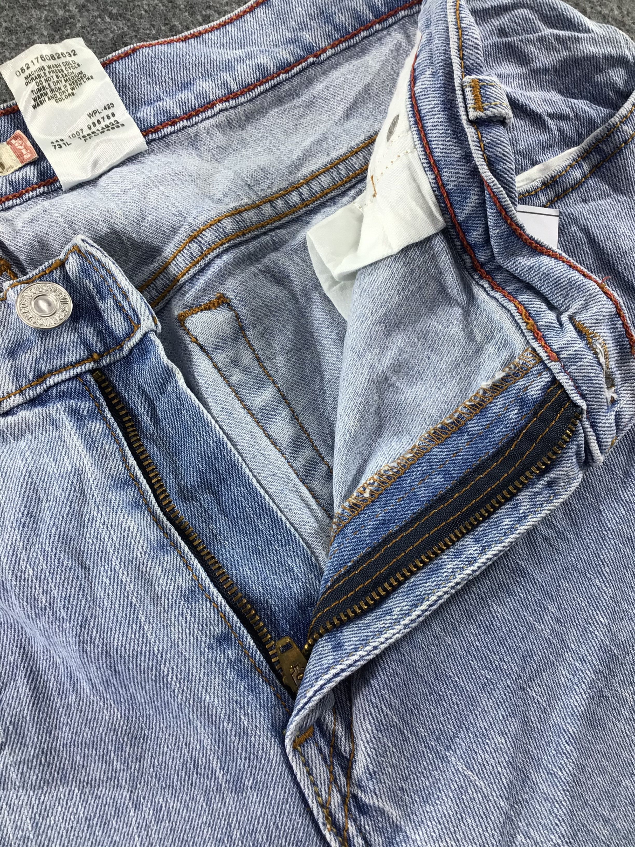 Levi's Vintage Levis 550 Jeans-J627 Size US 35 - 7 Thumbnail