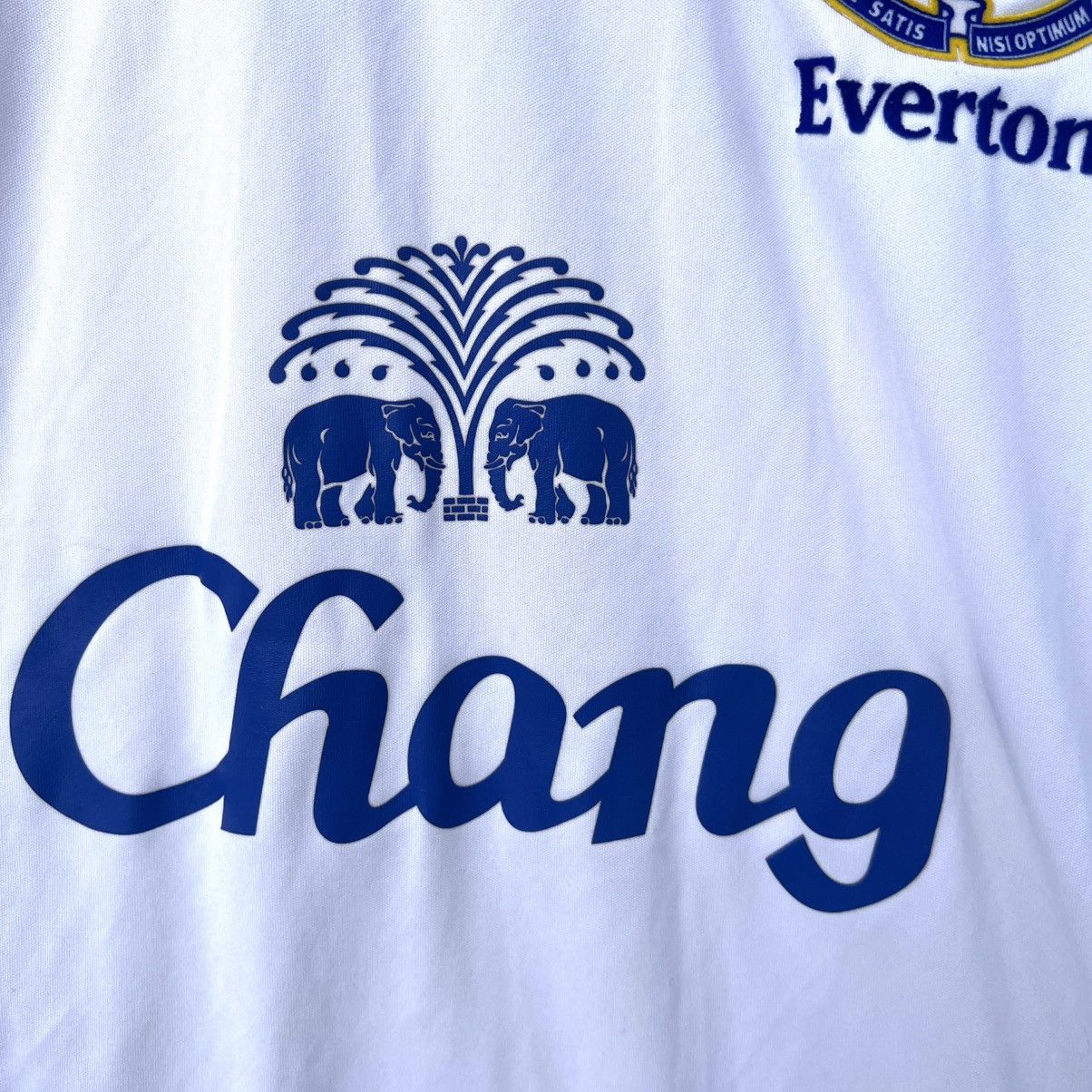 Umbro UMBRO EVERTON Soccer FOOTBALL SHIRT JERSEY Size US S / EU 44-46 / 1 - 4 Thumbnail