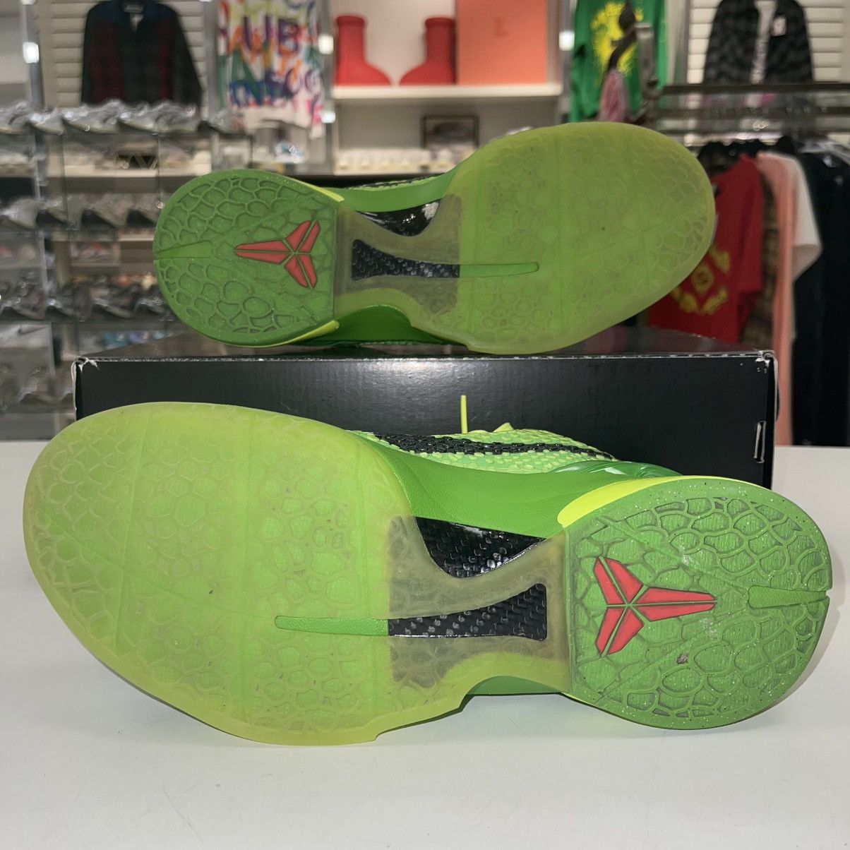 Nike Zoom Kobe 6 Protro 'Grinch' 2020 - LIGHTLY WORN Size US 8.5 / EU 41-42 - 3 Thumbnail
