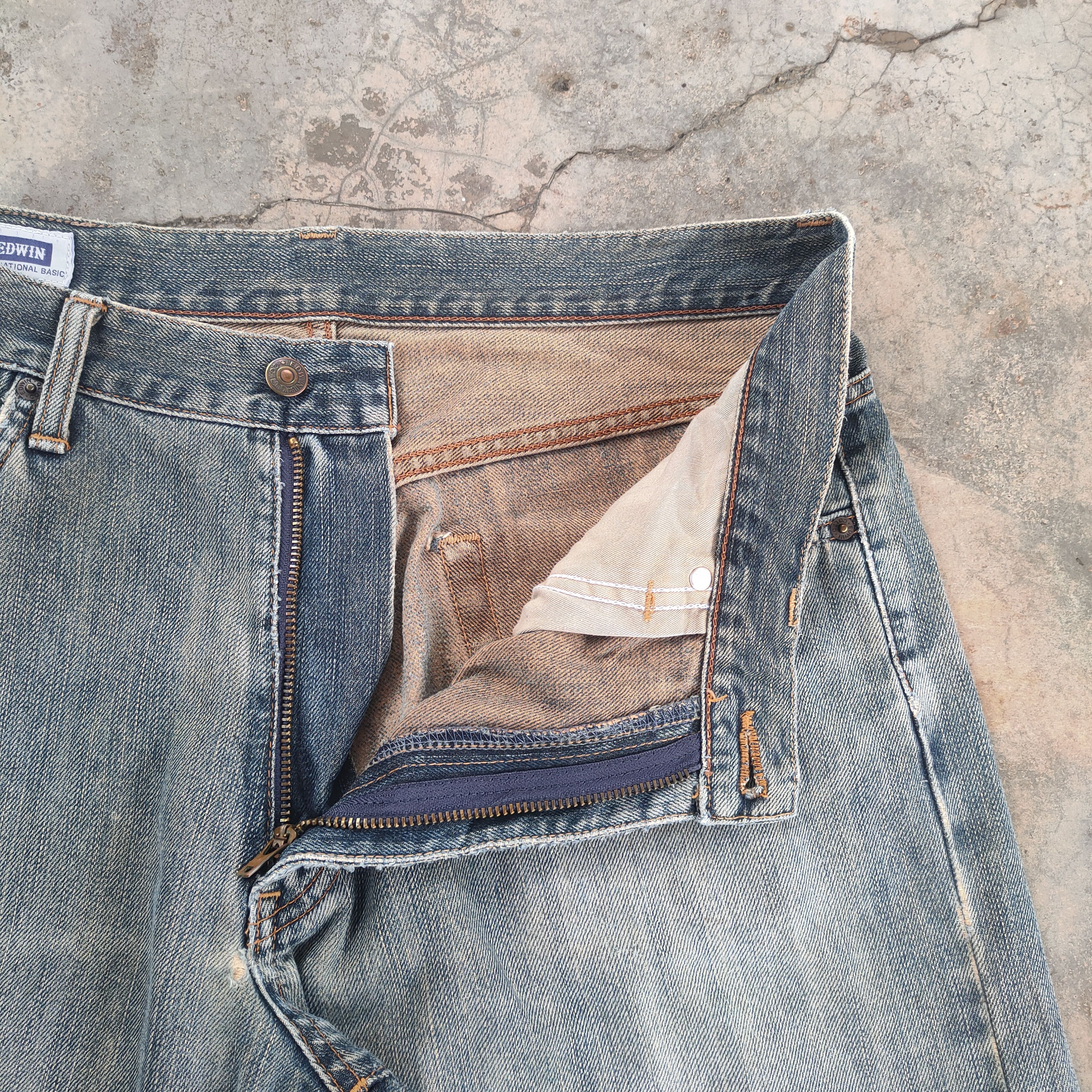 Edwin × Jean × Vintage W35 VINTAGE EDWIN FADED RIPPED DISTRESSED JEANS PANTS Size US 35 - 8 Thumbnail