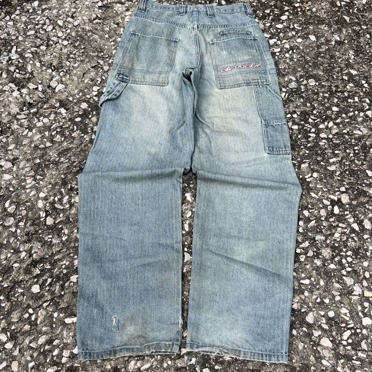 Airwalk “y2k style” AIR WALK DISTRESS CARPENTER JEANS Size US 29 - 14 Thumbnail