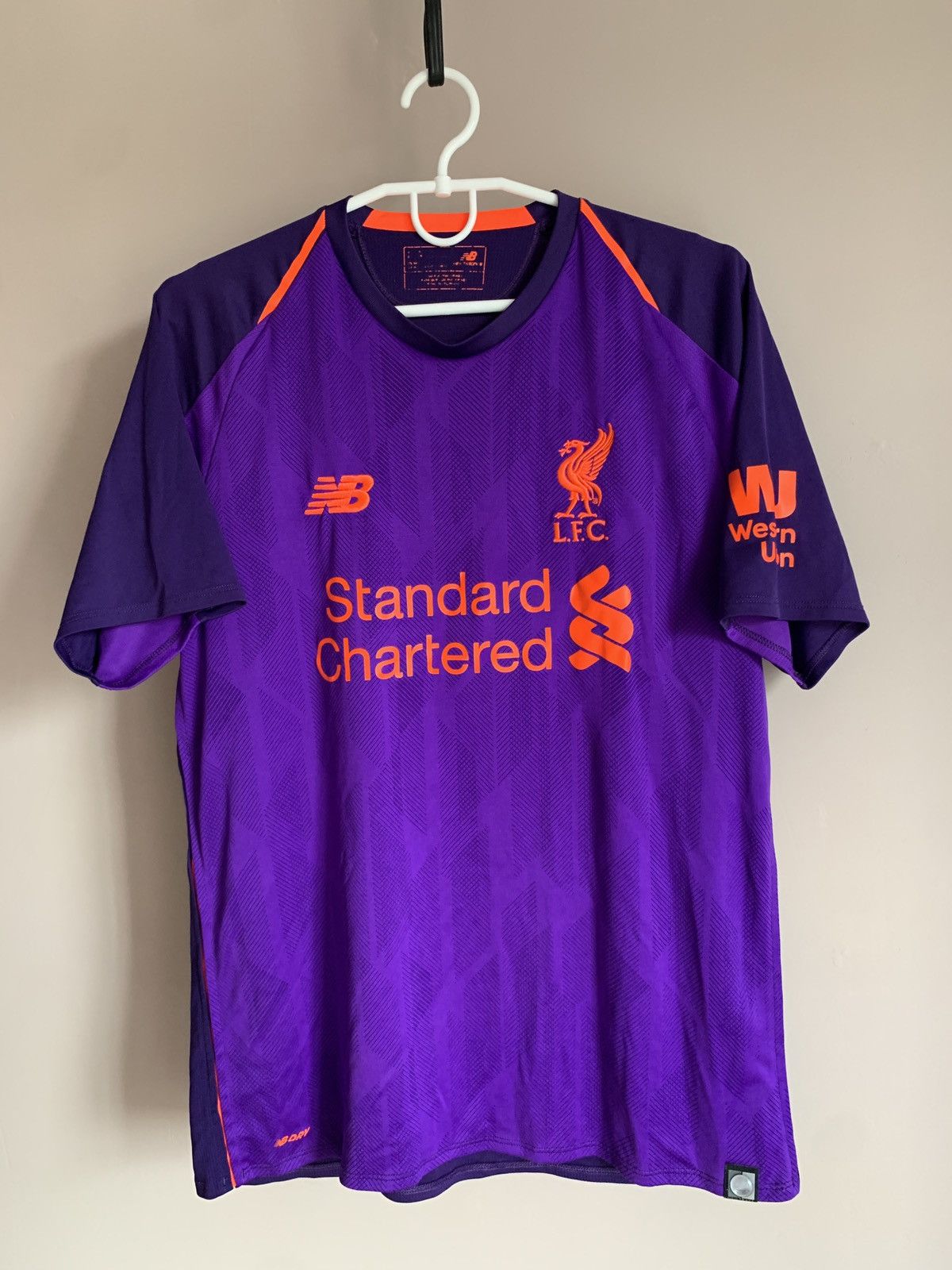 New Balance Liverpool Away Football Shirt New Balance Soccer Jersey Sz S Size US S / EU 44-46 / 1 - 1 Thumbnail