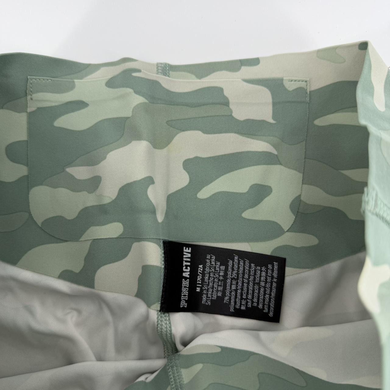 Victoria's Secret Victoria's Secret PINK green camo leggings medium Size 30" / US 8 / IT 44 - 2 Thumbnail