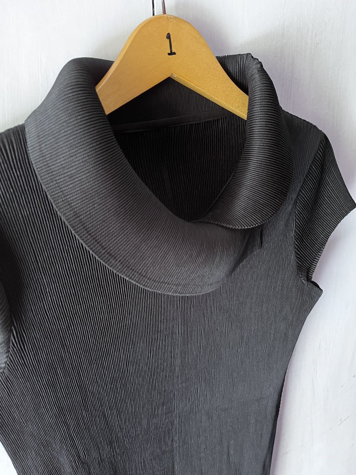 Pleats Please Issey Miyake Platsme please Size US L / EU 52-54 / 3 - 3 Thumbnail