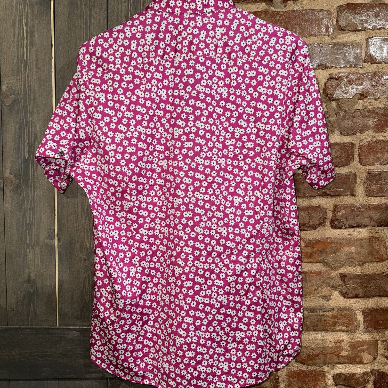 Ted Baker Ted Baker Pink Floral Valentine 💘 Button Down L Luxury EUC Size US L / EU 52-54 / 3 - 6 Thumbnail
