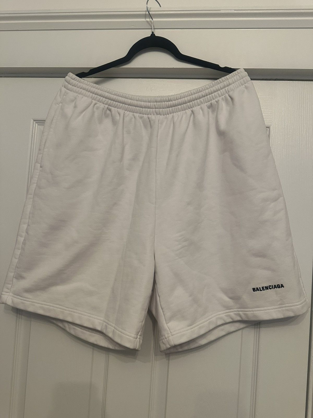 Balenciaga Balenciaga Medium Logo Shorts Size US 33 - 1 Thumbnail